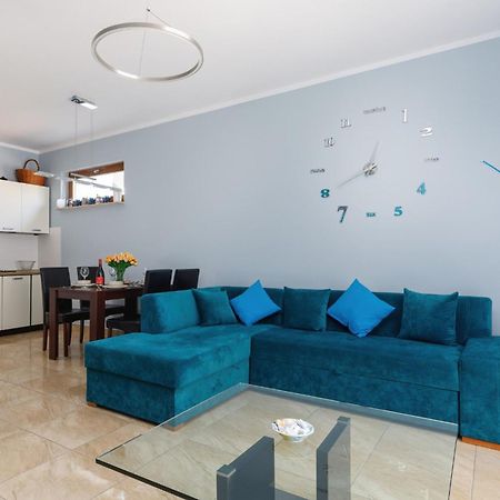 Family Apartment Magic & Sea With Terrace By Noclegi Renters سفينويتشي المظهر الخارجي الصورة